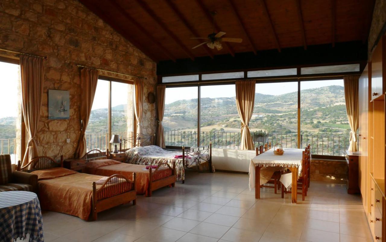 Studio With View In Polis Area Simou Exterior foto